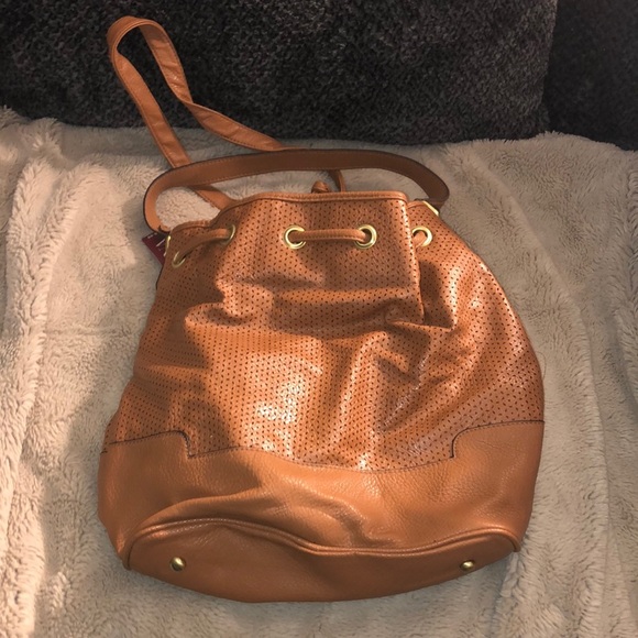 NWT Merona Bucket Bag - Picture 2 of 7